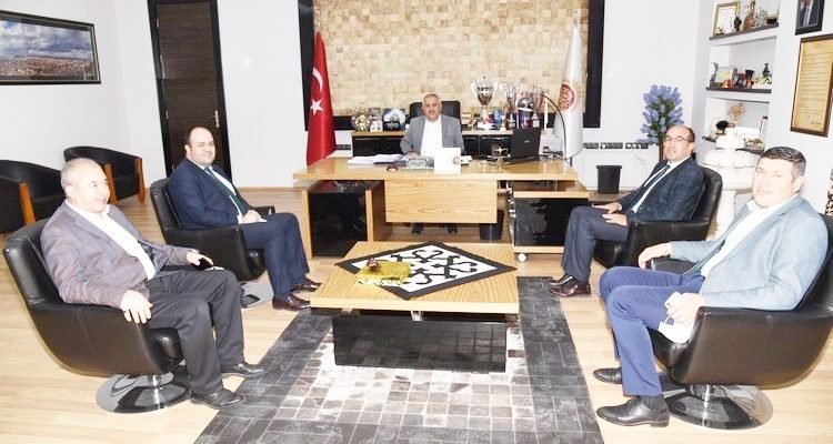 Başkan Mustafa Çöl’den,  Başkan Zeybek’e ziyaret